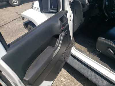 2017 Jeep Wrangler Unlimited, $20695. Photo 9