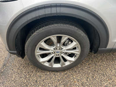 2022 Ford Explorer, $32495. Photo 10