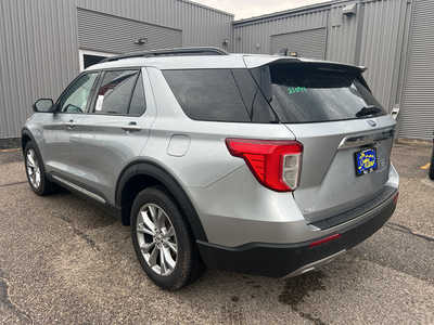 2022 Ford Explorer, $32495. Photo 5