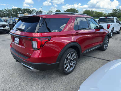 2025 Ford Explorer, $57498. Photo 5