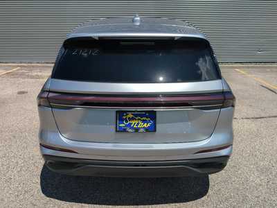 2024 Lincoln Nautilus, $47495. Photo 7