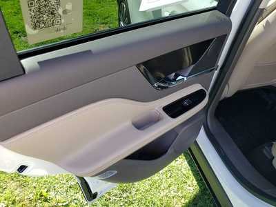2023 Lincoln Corsair, $37695. Photo 11