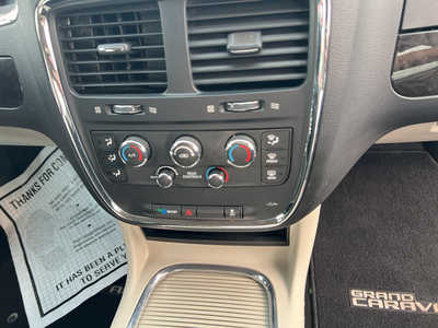 2016 Dodge Caravan, Grand, $7495. Photo 11