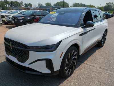 2024 Lincoln Nautilus, $53995. Photo 3