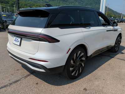 2024 Lincoln Nautilus, $53995. Photo 6