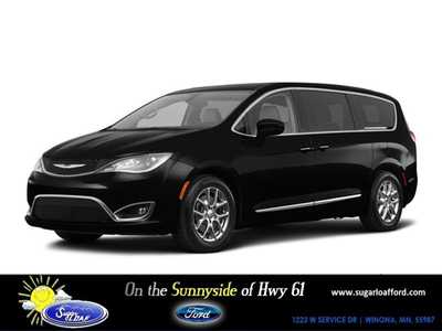2018 Chrysler Pacifica, $0. Photo 1