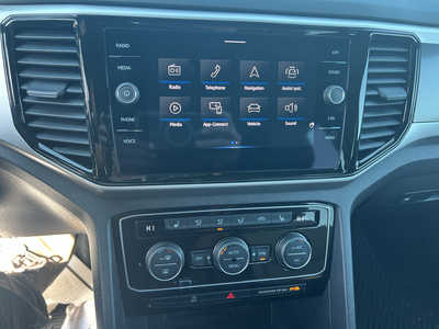 2022 Volkswagen Atlas, $28500. Photo 10