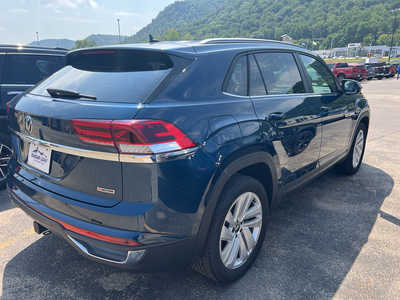 2022 Volkswagen Atlas, $30695. Photo 4