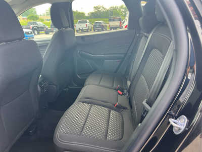 2025 Ford Escape, $28650. Photo 7
