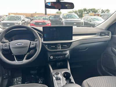 2025 Ford Escape, $28650. Photo 8