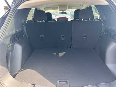 2025 Ford Escape, $28650. Photo 9
