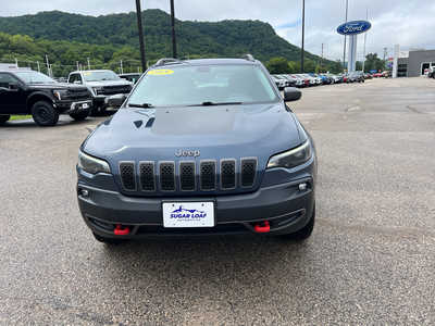 2019 Jeep Cherokee, $21195. Photo 2