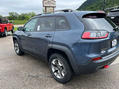 2019 Jeep Cherokee, $21195. Photo 5