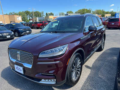 2020 Lincoln Aviator, $33995. Photo 2