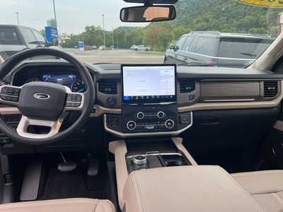 2023 Ford Expedition, $56995. Photo 7