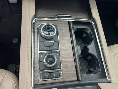 2023 Ford Expedition, $56995. Photo 9