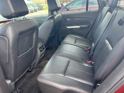 2014 Ford Edge, $8495. Photo 5