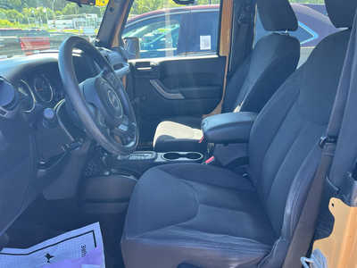 2013 Jeep Wrangler, $14495. Photo 7