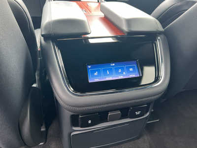 2024 Lincoln Navigator L, $77995. Photo 9