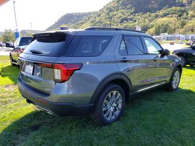 2025 Ford Explorer, $44917. Photo 6