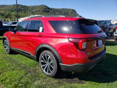 2025 Ford Explorer, $46105. Photo 4