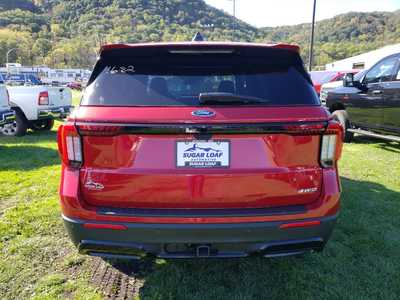 2025 Ford Explorer, $46105. Photo 5