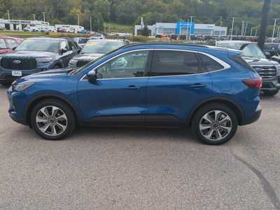 2023 Ford Escape, $29500. Photo 2