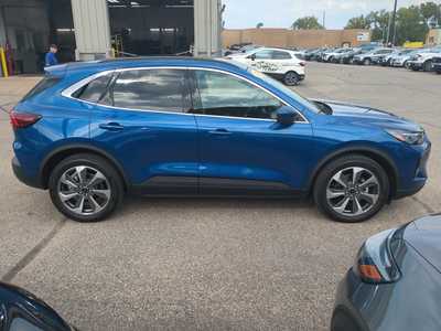 2023 Ford Escape, $29500. Photo 5