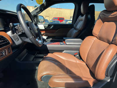 2024 Lincoln Navigator L, $77995. Photo 6
