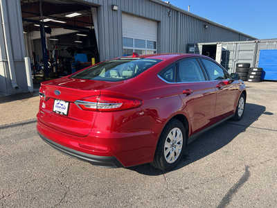 2020 Ford Fusion, $16600. Photo 5