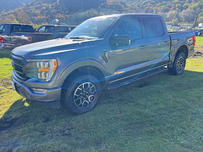 2023 Ford F150 Crew Cab, $38000. Photo 5