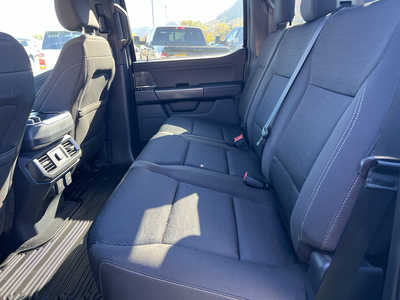 2023 Ford F150 Crew Cab, $38000. Photo 7