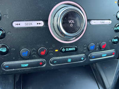 2018 Ford Explorer, $21000. Photo 9