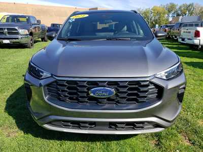 2024 Ford Escape, $24500. Photo 2