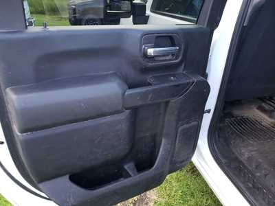2021 GMC 2500 Crew Cab, $43250. Photo 12