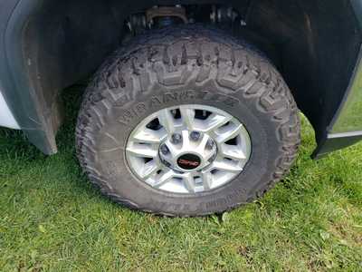 2021 GMC 2500 Crew Cab, $43250. Photo 7