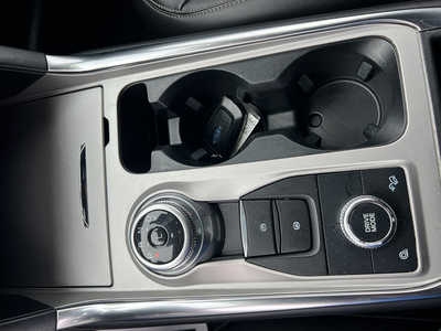 2023 Ford Explorer, $33500. Photo 11