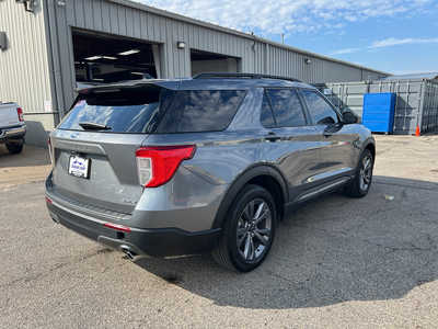 2023 Ford Explorer, $36500. Photo 5