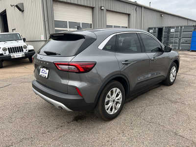 2024 Ford Escape, $23500. Photo 5