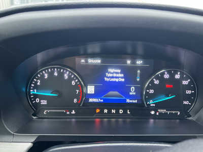 2022 Ford Explorer, $34500. Photo 12