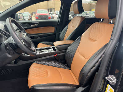 2024 Ford Edge, $35000. Photo 5