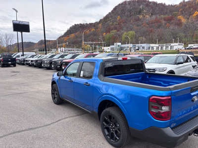 2025 Ford Maverick, $36930. Photo 6