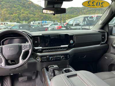 2022 Chevrolet 1500 Crew Cab, $46500. Photo 7