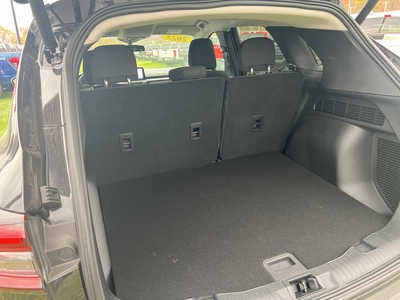 2025 Ford Escape, $28683. Photo 5