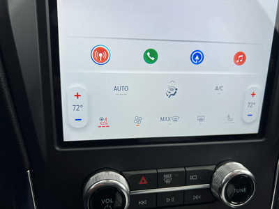 2022 Ford Edge, $29995. Photo 12