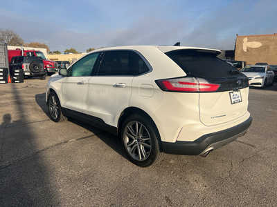 2022 Ford Edge, $31467. Photo 3