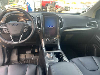 2022 Ford Edge, $31467. Photo 9