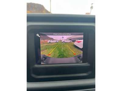 2022 Jeep Gladiator, $29500. Photo 12