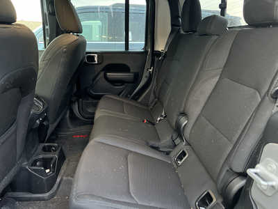 2022 Jeep Gladiator, $30000. Photo 6