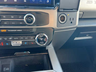 2022 Ford F250 Crew Cab, $70000. Photo 11